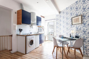 Alfama III - French balcony and smart check-in